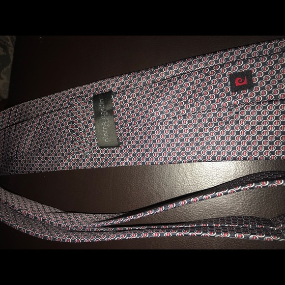 Pierre Cardin tie - Picture 3 of 4